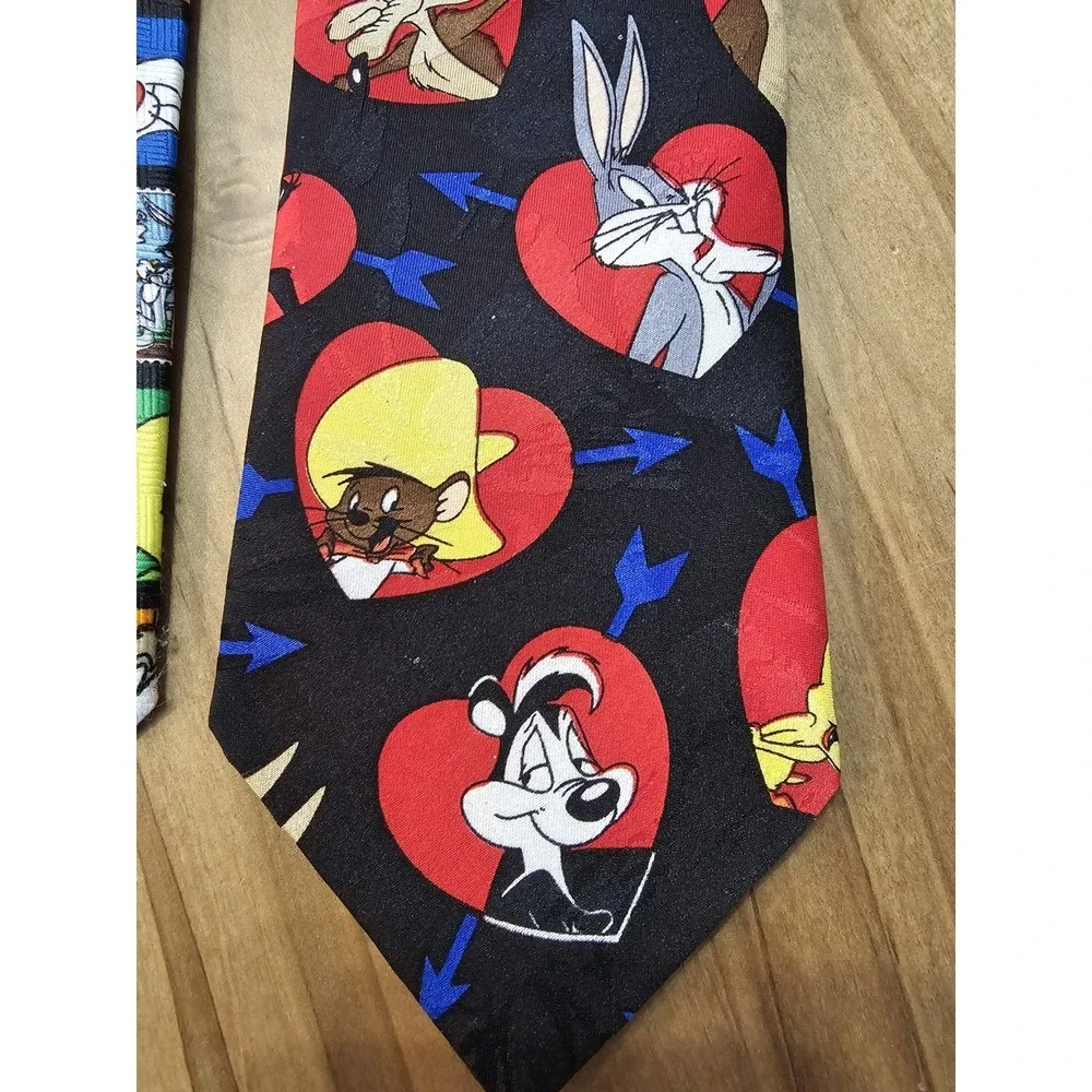 Vintage Looney Tunes Men's Tie‎ Lot - 1990's - Valentines Day, Stamp Collection - Picture 3 of 8